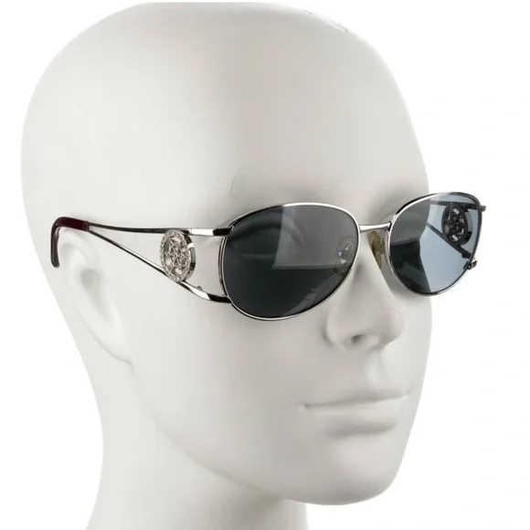 Tiffany & Co, Prescription Silver Round Gradient Sunglasses. OS Tiffany & Co. TF4121B S (55 - 16) with Blue lenses and Black  main image 4